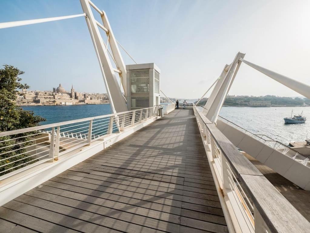 With Pool Appartement Sliema